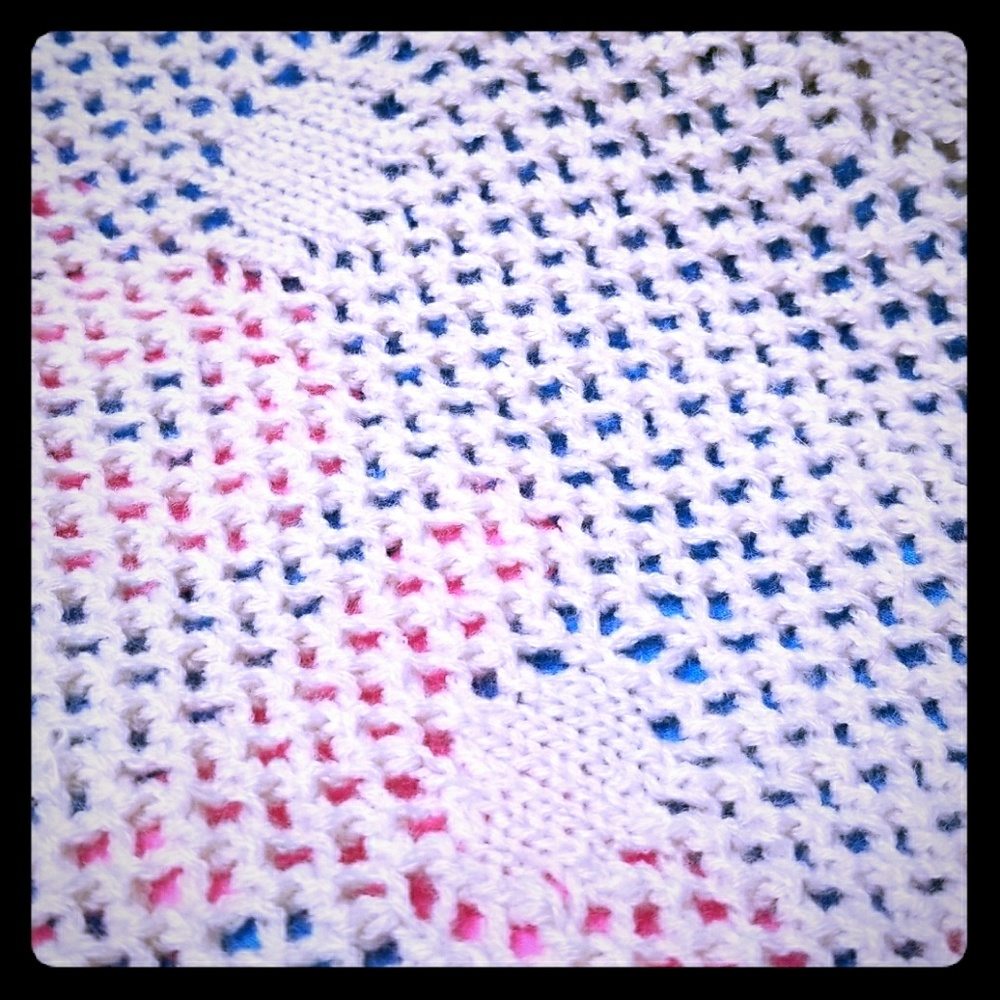 Bubbles in the Net sweater 😜
